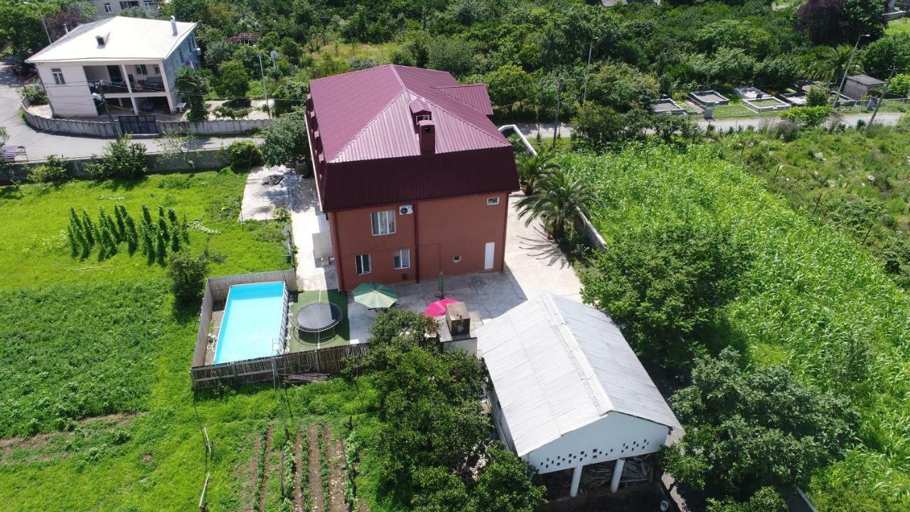 Nani'S Sweet Home Batumi Eksteriør billede